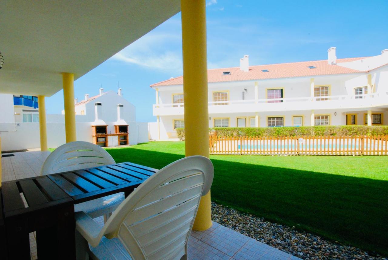 Catarina House - Baleal Beach, Balcony, Pool Ferrel  Exteriör bild